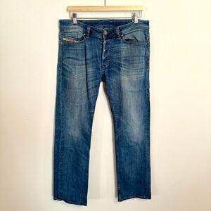 Diesel Industry Men’s Viker Designed In Italy Made In USA Denim Jeans